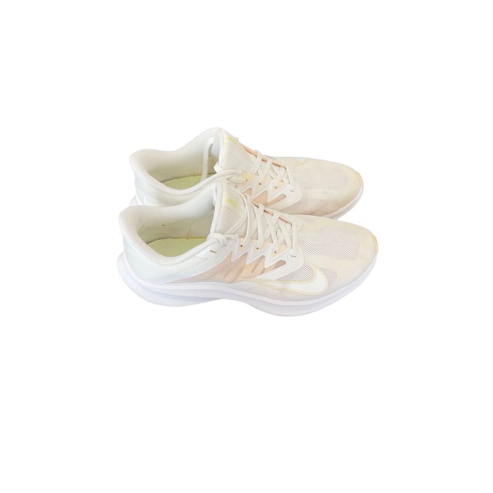 Nike Quest running Sneakers size 8
